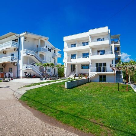 울친 Adriatica Sea & Sun B&B 외부 사진