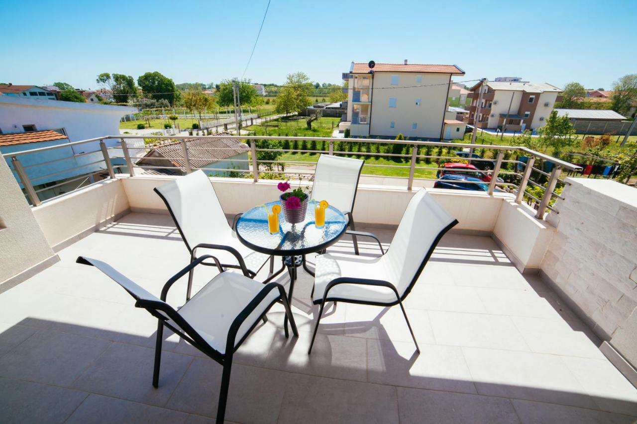 울친 Adriatica Sea & Sun B&B 외부 사진