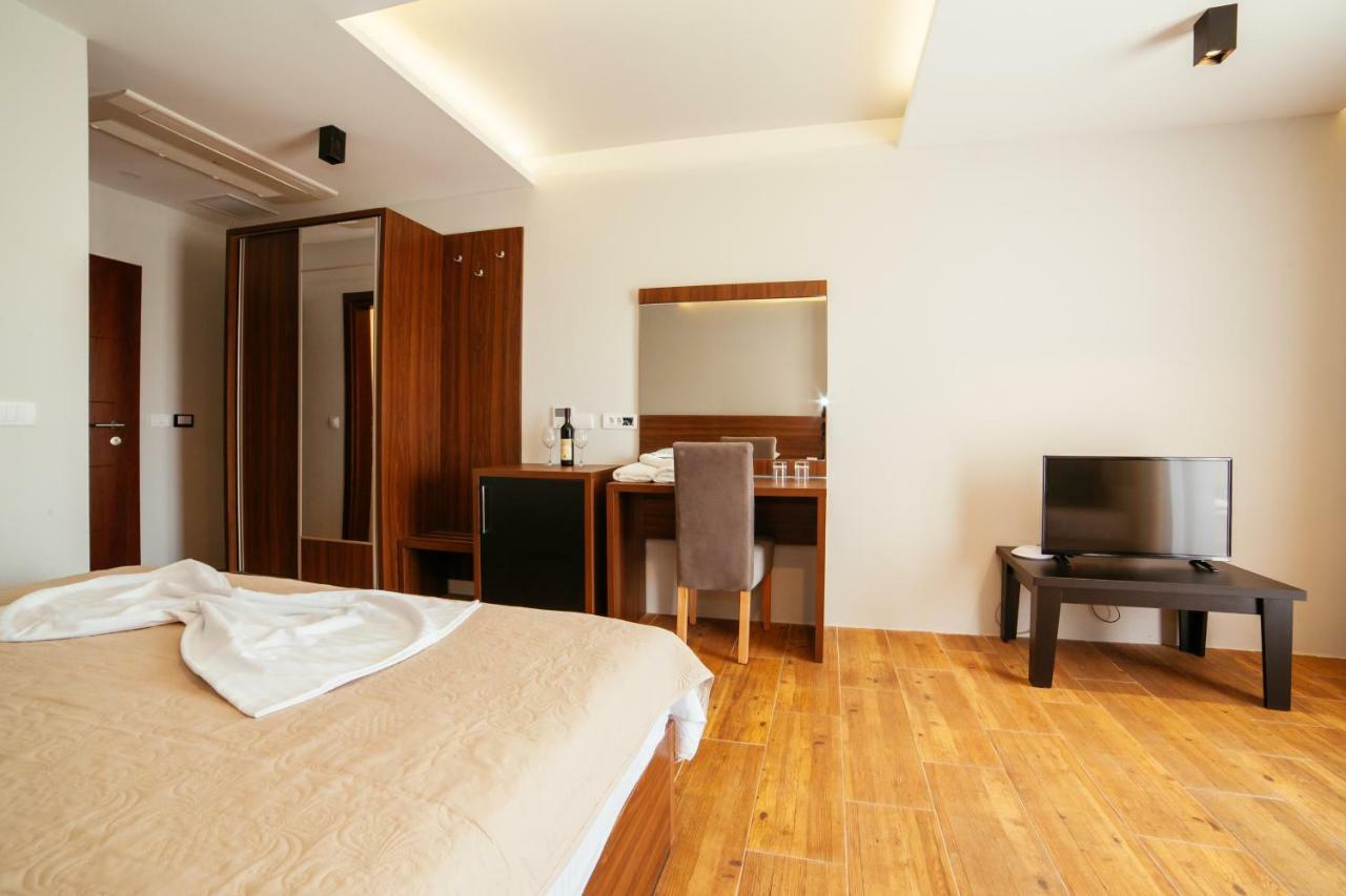 울친 Adriatica Sea & Sun B&B 외부 사진