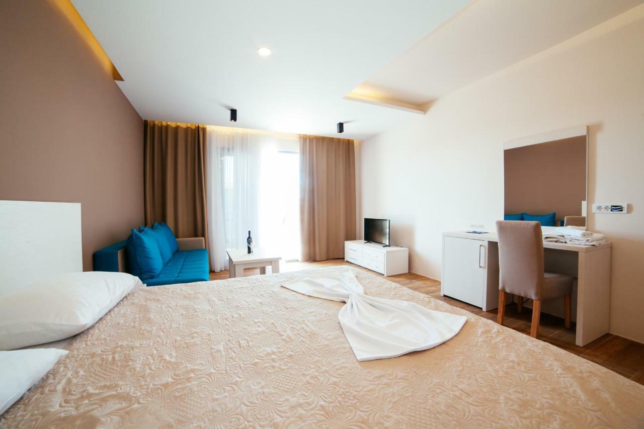 울친 Adriatica Sea & Sun B&B 외부 사진