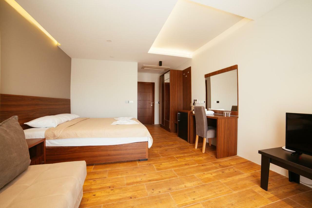 울친 Adriatica Sea & Sun B&B 외부 사진