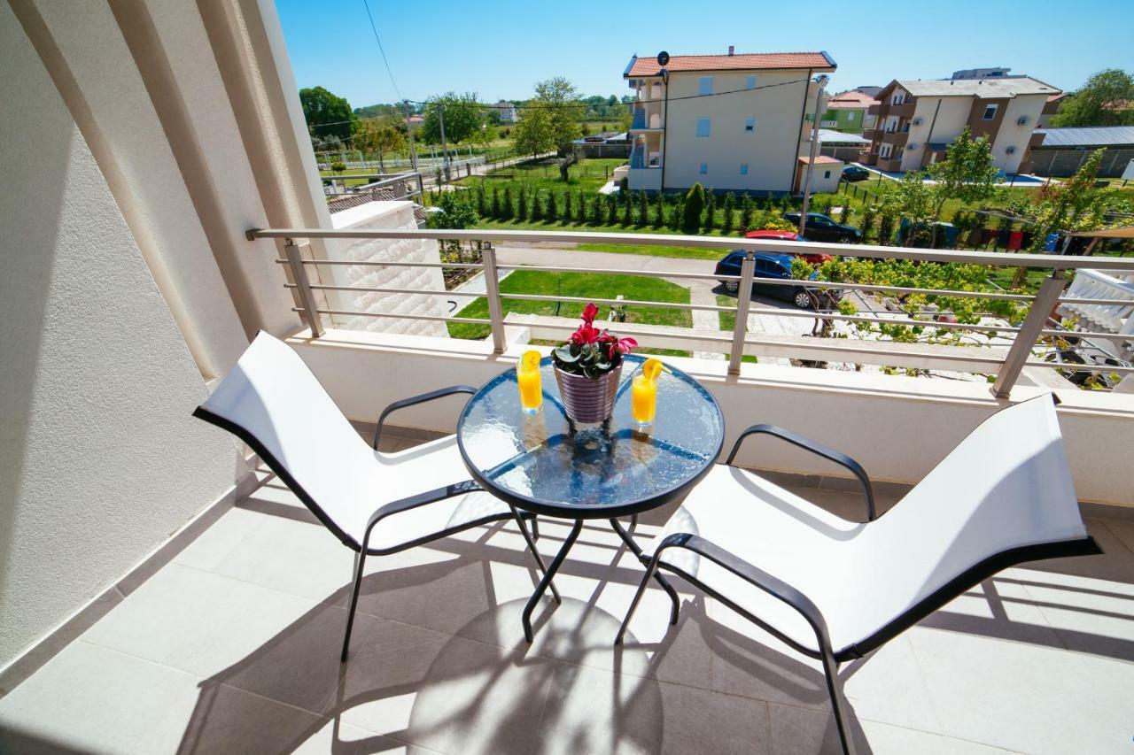 울친 Adriatica Sea & Sun B&B 외부 사진